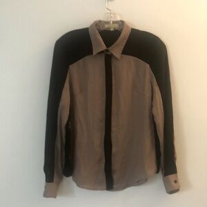 SMALL CECICE BUTTON DOWN BLACK AND BROWN LONG SLEEVE TOP